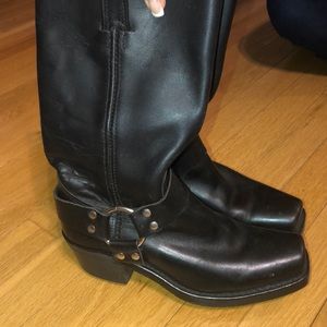 Frye’s women’s motorcycle boots size 7